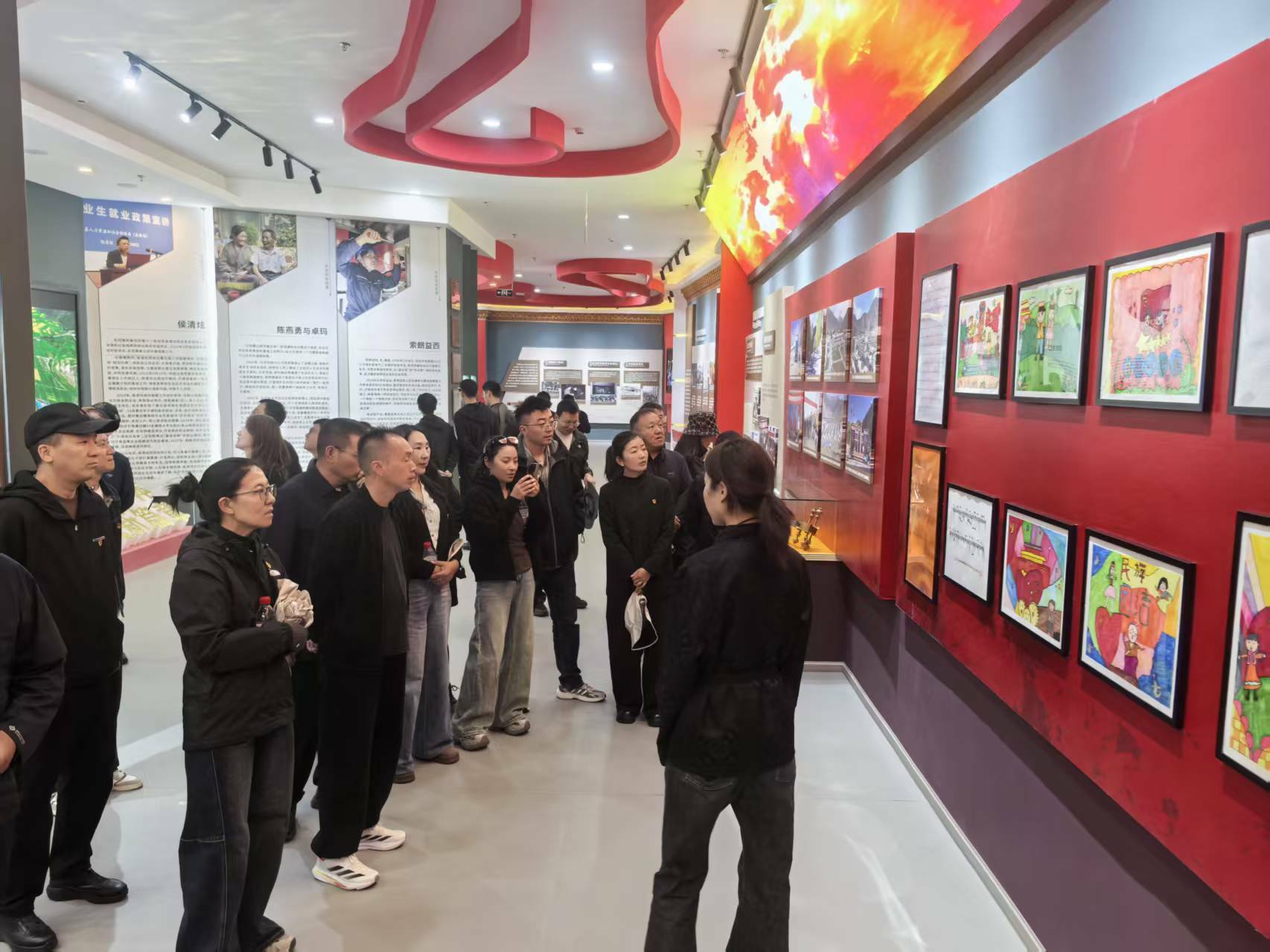 市、县自然资源系统开展民族团结进步月主题党日活动1.jpg